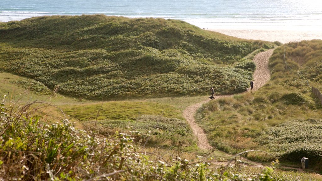 Woolacombe mostrando vistas generales de la costa y escenas tranquilas