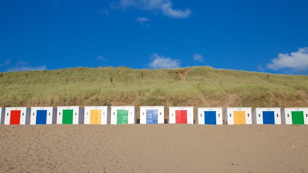 Woolacombe que incluye una playa de arena