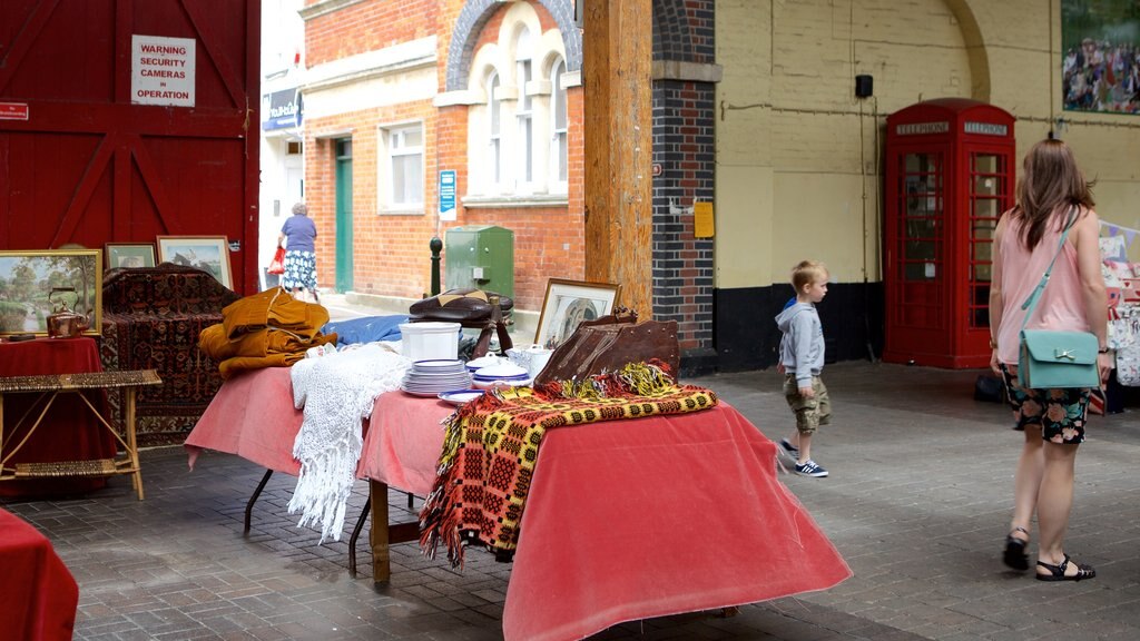 Marché de Pannier montrant marchés