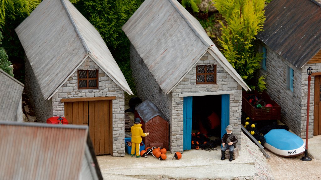 Babbacombe Model Village and Gardens which includes outdoor art