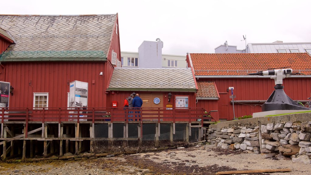 Polar Museum showing a small town or village