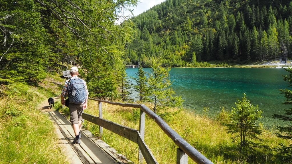 Der schöne Themenweg rund um den Schlierersee.