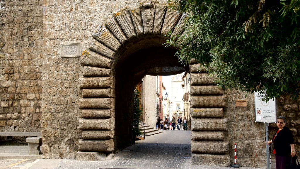 Vitorchiano que incluye patrimonio de arquitectura