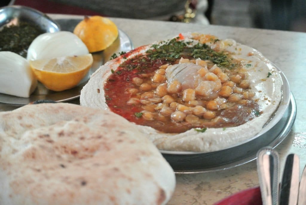 Humus bei Shlomo and Doron in Tel Aviv