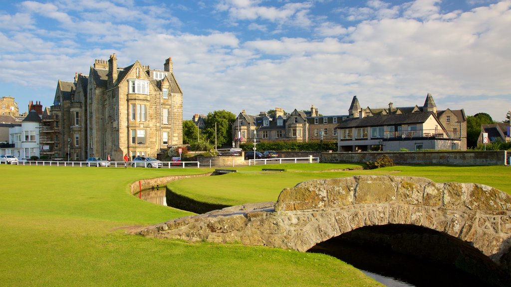 St. Andrew Links which includes heritage architecture and golf