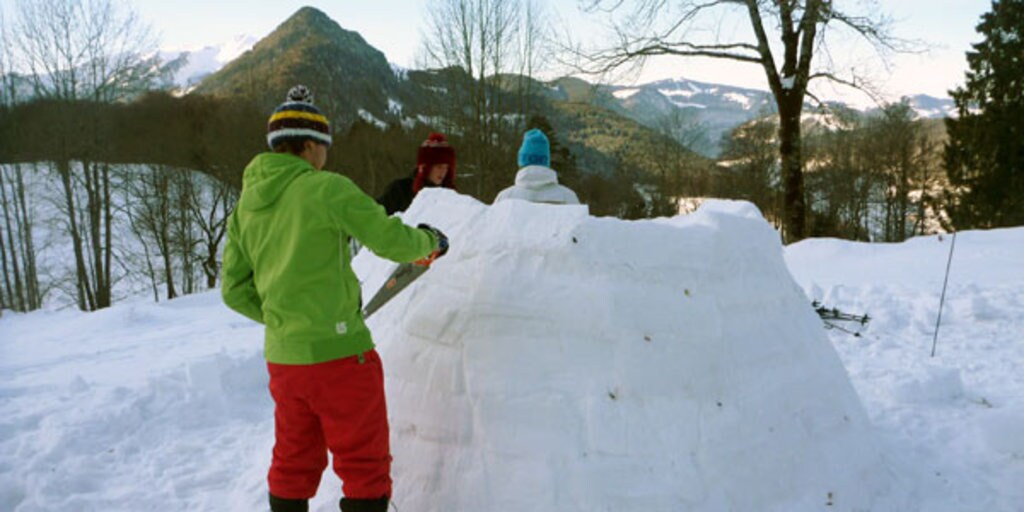 bewegend-iglu-bauen08
