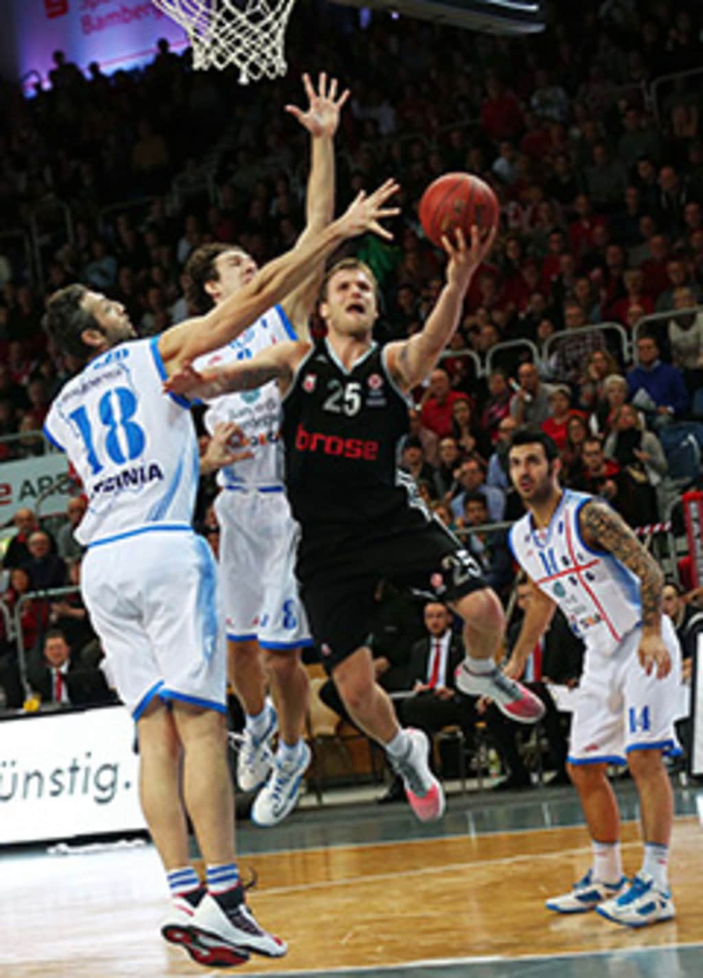 Im Spiel gibt Anton Gavel immer alles © brose baskets