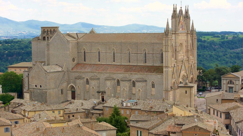 Tour du Moro qui includes architecture patrimoniale