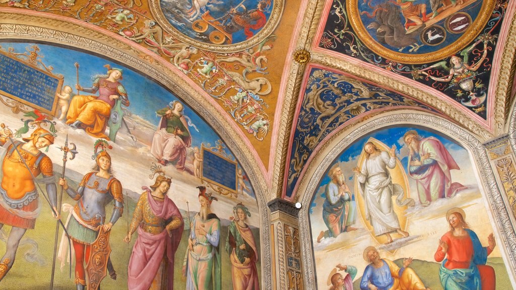 Perugia inclusief interieur, religieuze elementen en een kerk of kathedraal