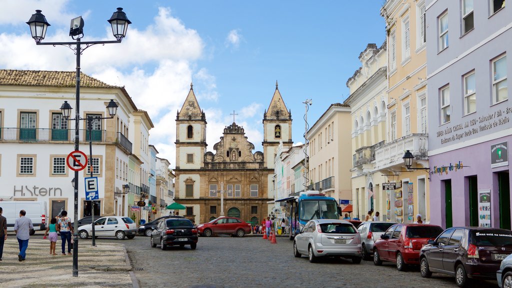 Terreiro de Jesus which includes street scenes, a church or cathedral and a square or plaza