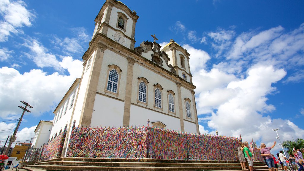 Church of Nosso Senhor do Bonfim which includes religious aspects and a church or cathedral