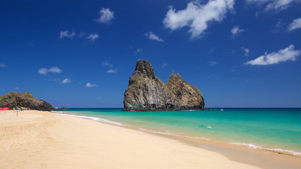 Cacimba do Padre Beach showing a sandy beach, island images and general coastal views