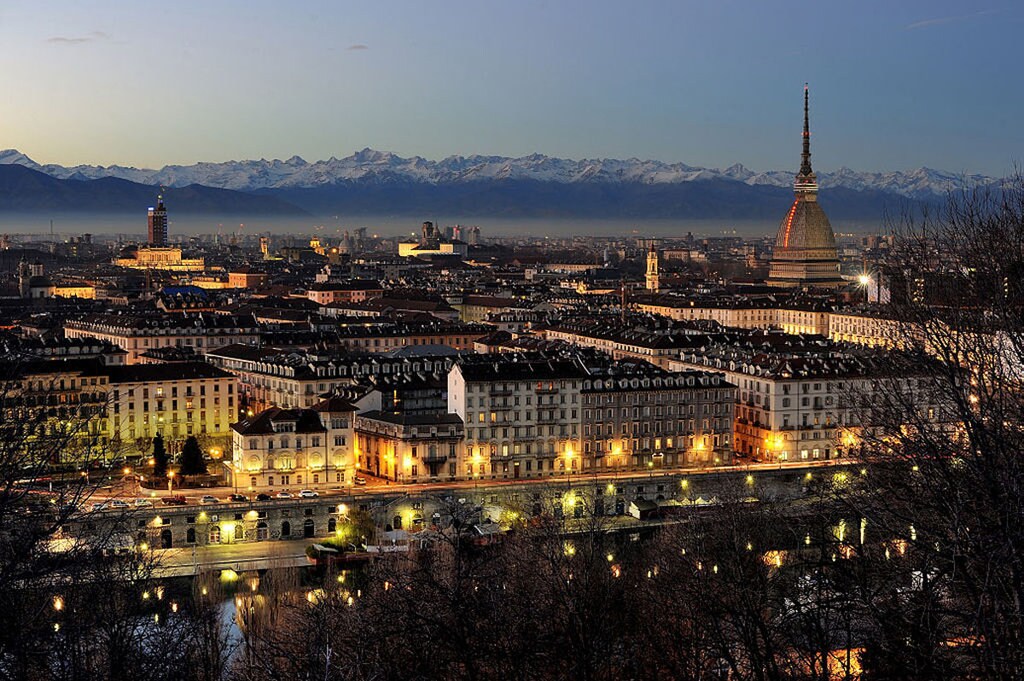 Cose romantiche da fare mentre incontri