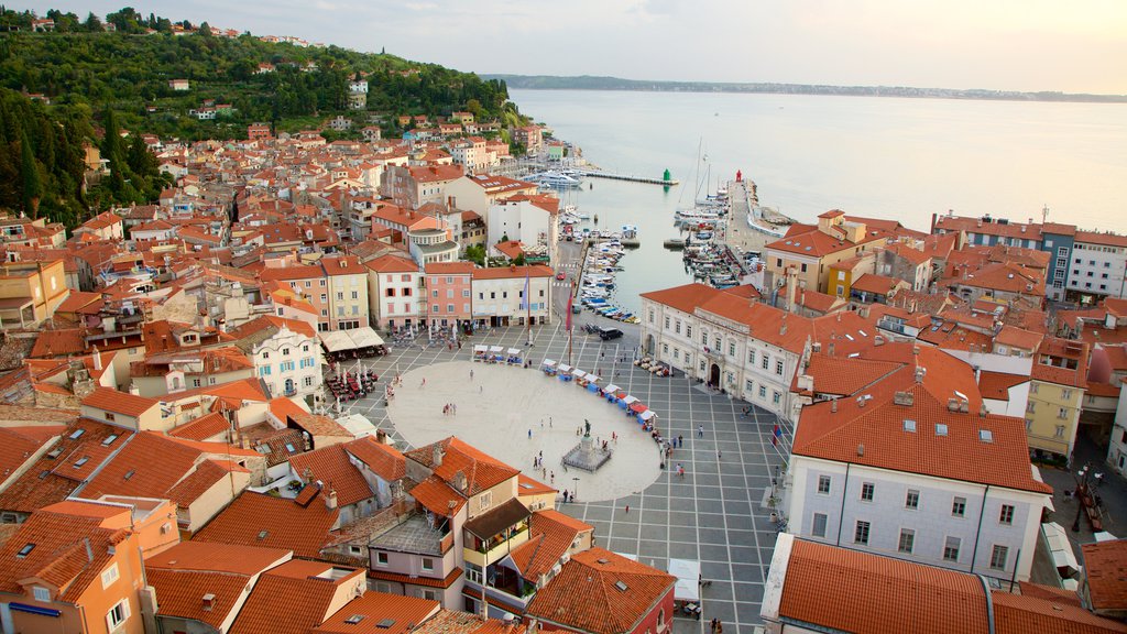 Piran which includes general coastal views and a coastal town