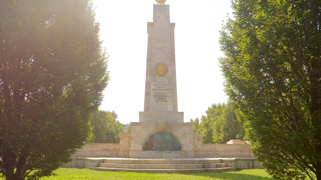 Budapest mit einem Monument