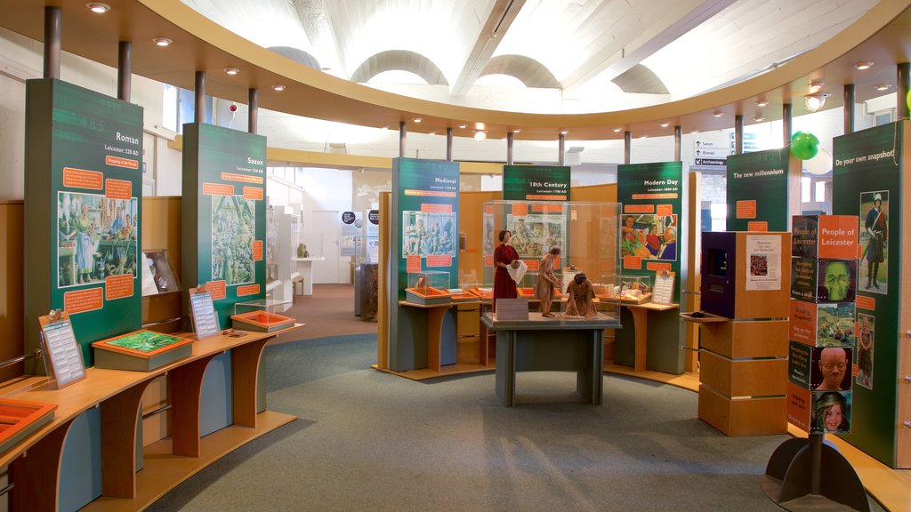 Jewry Wall featuring interior views