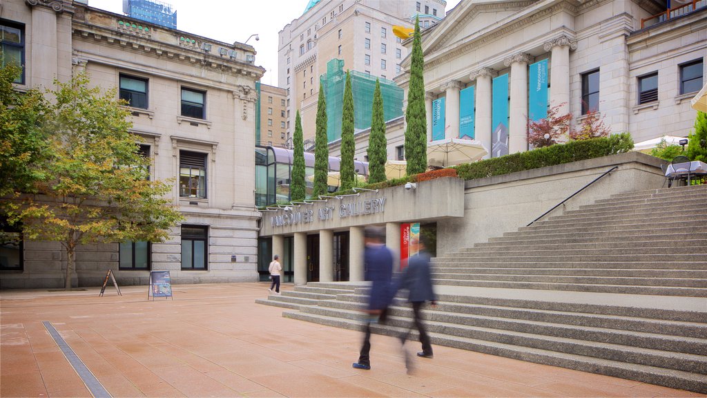 Vancouver Art Gallery showing heritage architecture