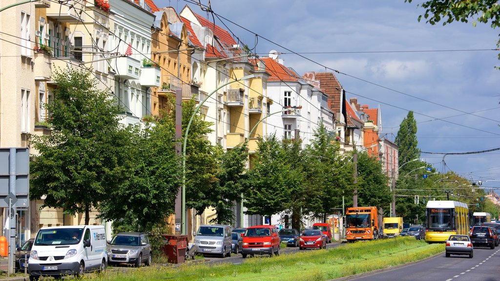 Weißensee montrant une ville