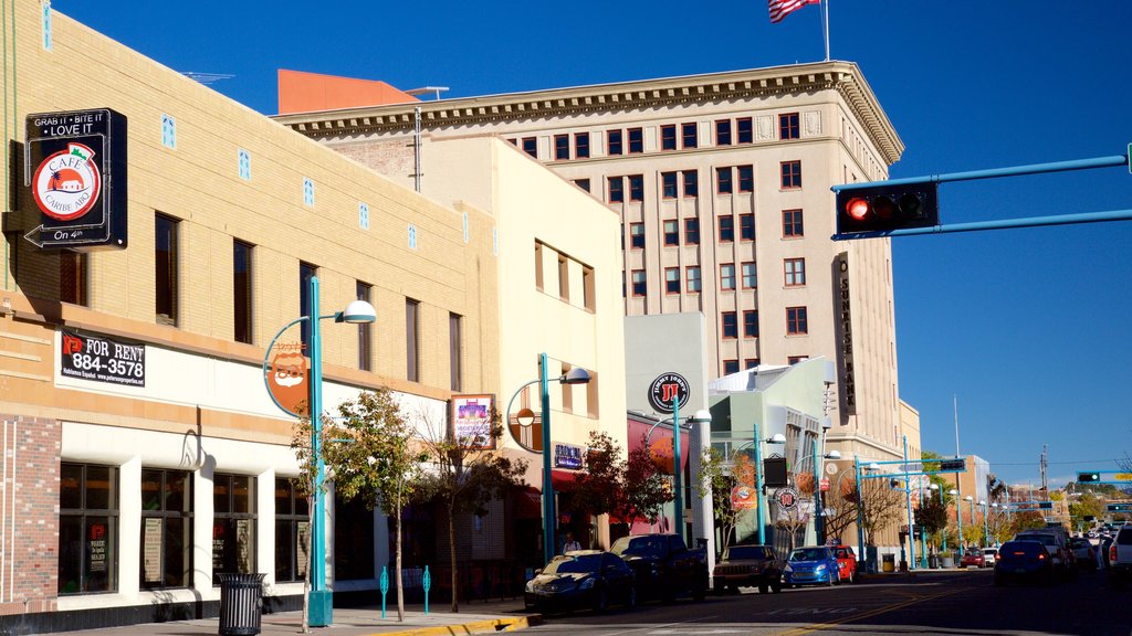 Albuquerque featuring street scenes