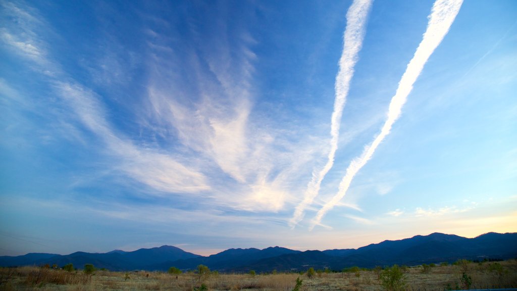 Southern Oregon showing tranquil scenes