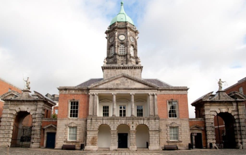 Dublin Castle.jpg