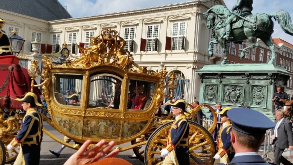 denhaag_indevoetsporenvan_prinsjesdag.jpg