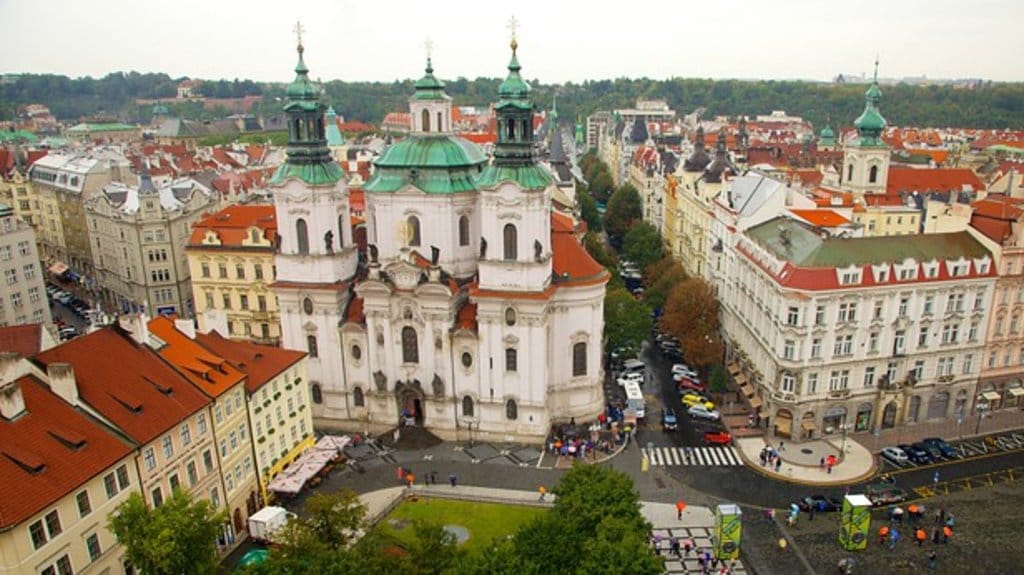 Prague St-Nicholas-Church2.jpg