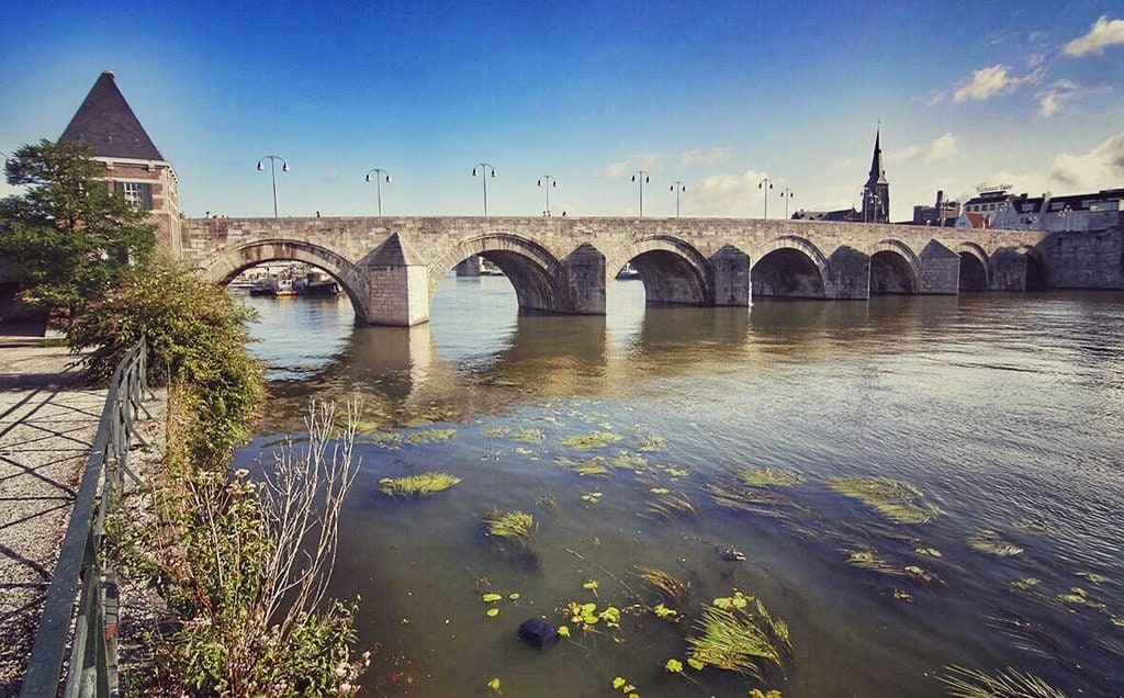 Maastricht_Bridge_DaisyScholte.jpeg