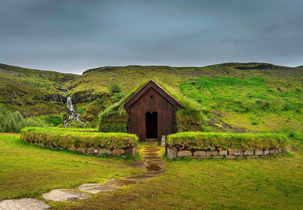 GameOfThronesFilmingLocations_Reykjavik_Hills.jpg