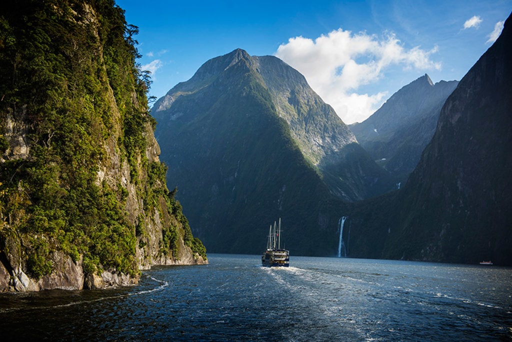 New-Zealad_Milford-Sound.jpg