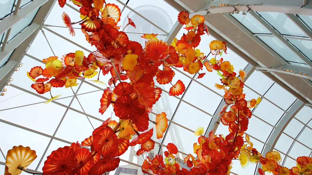 Chihuly Garden and Glass featuring art and interior views