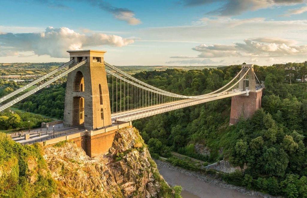Bristol Clifton Bridge.jpg