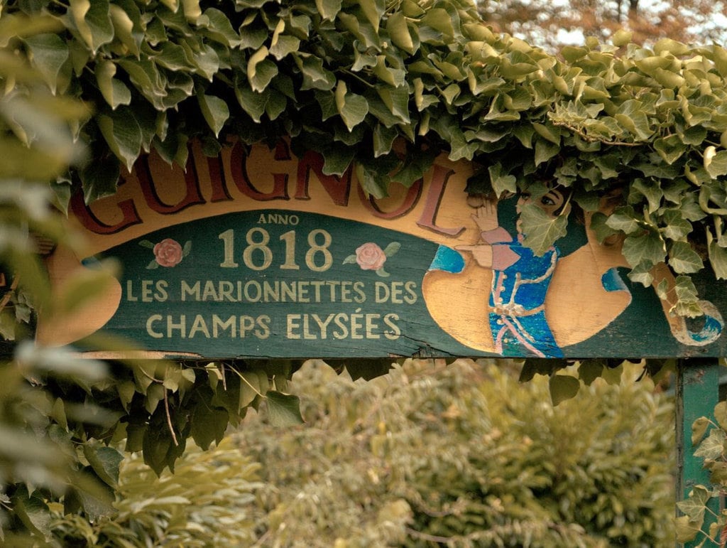 Théâtre Guignol des Champs-Elysées - 75008 Paris.cut.jpg