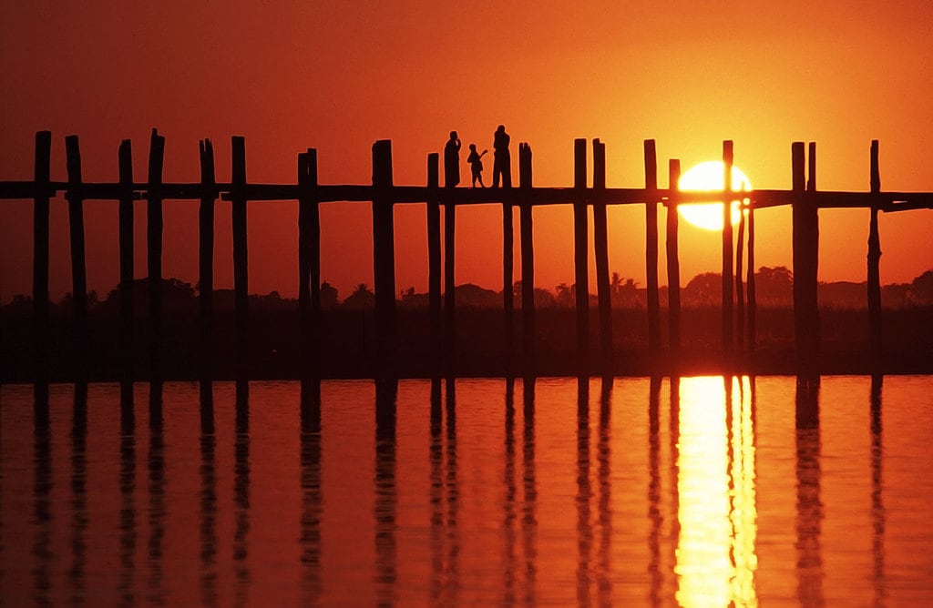 Myanmar-Culture-U Bein Bridge_VisualHunt.jpg