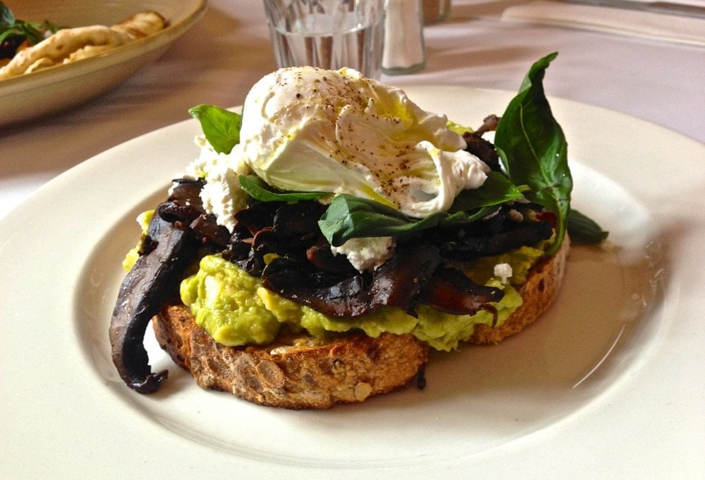 Melbourne-Gastronomy-Breakfast_VisualHunt.jpg