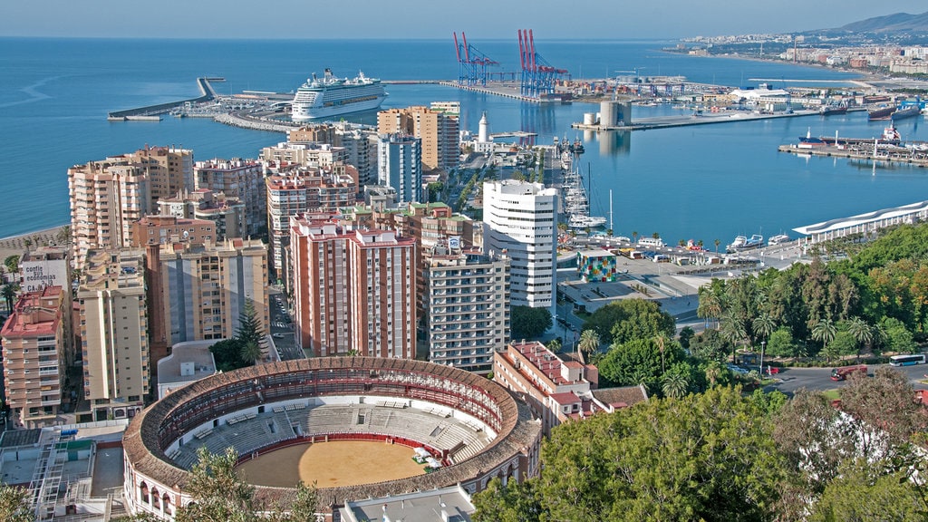 Malaga_gay_downtown_visualhunt.jpg