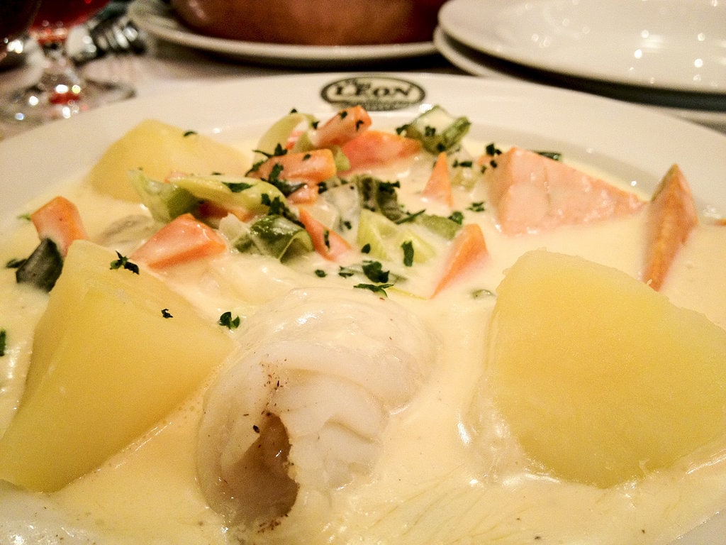 Ghent_gastronomy_waterzooi_visualhunt.jpg