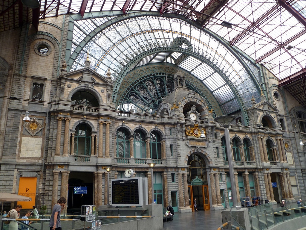 belgium-antwerp-central-station.jpg