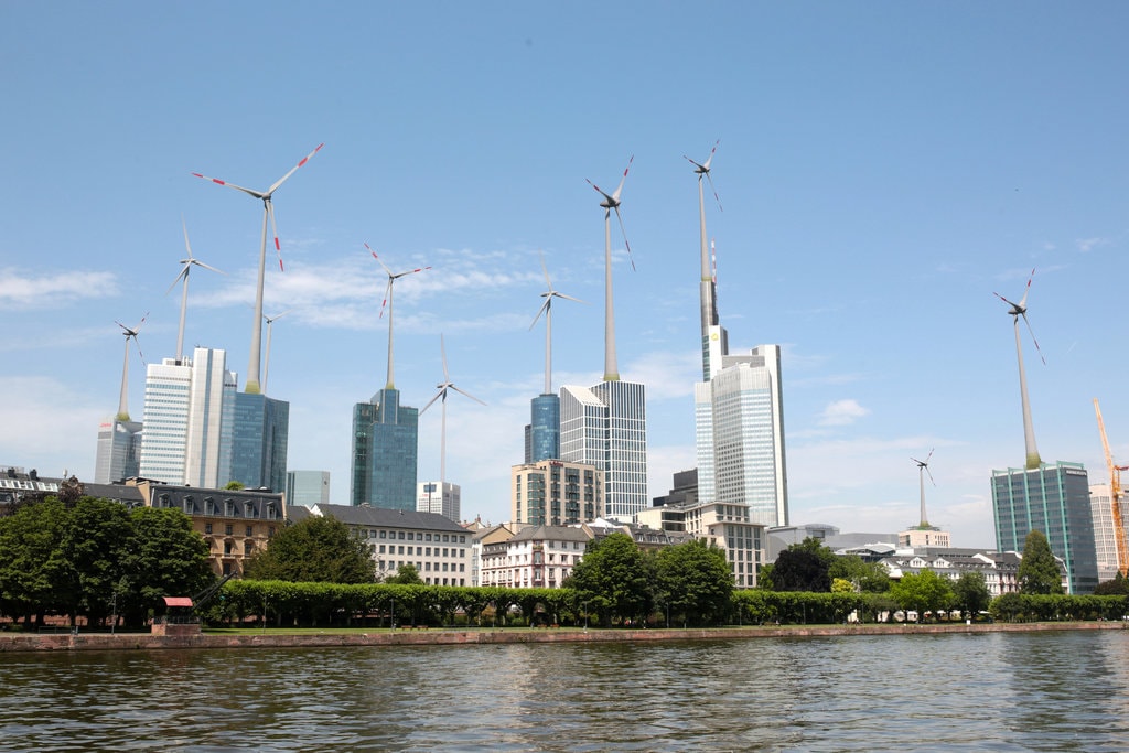 germany-frankfurt-museumsufer.jpg