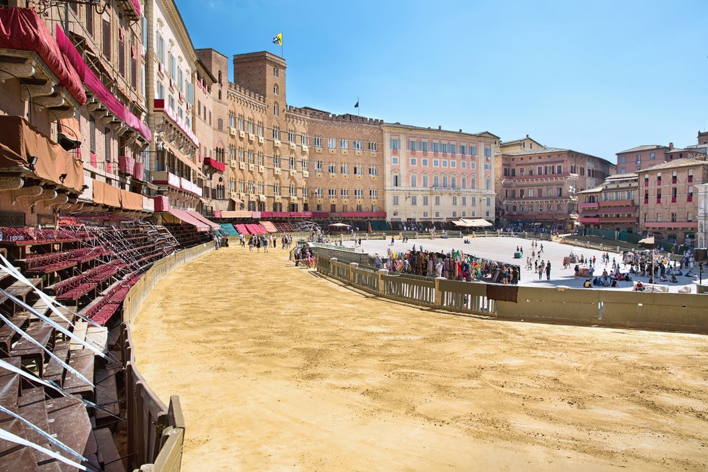 Siena_art_square_edam.jpg