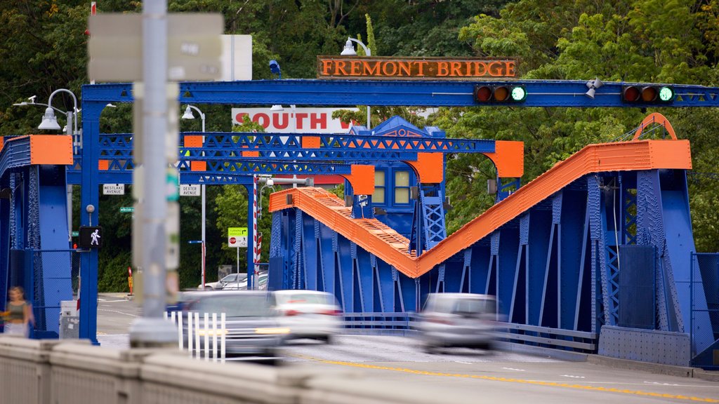 Fremont Bridge which includes signage and a bridge