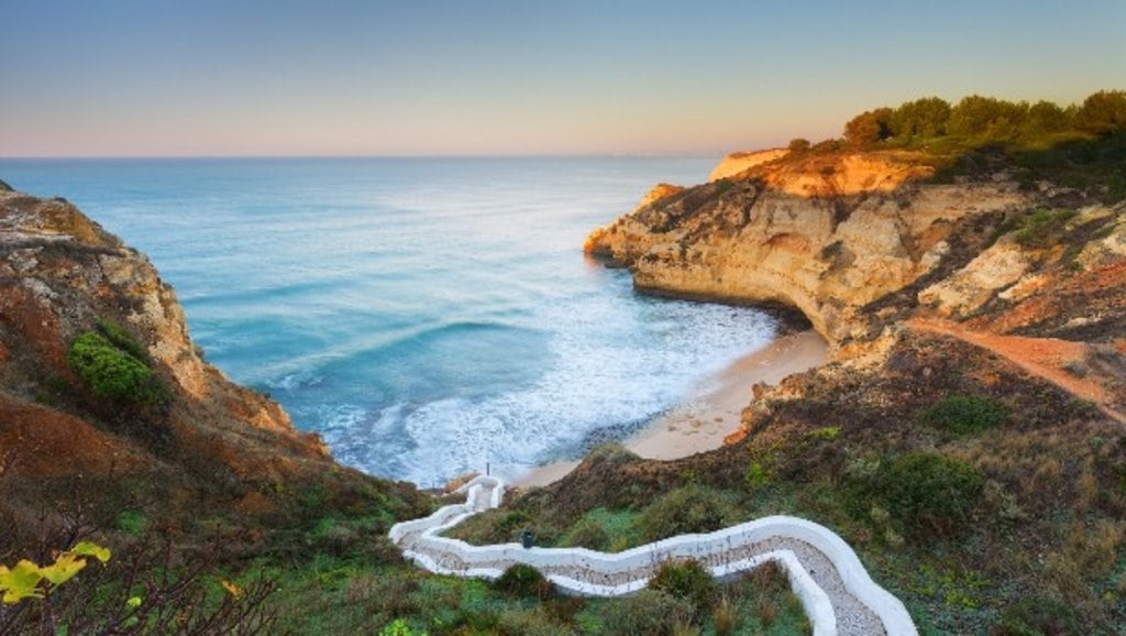 Algarve_romantic_coast_EDAM.jpg