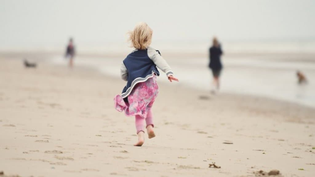 wadden_familie_kindopstrand2.jpg