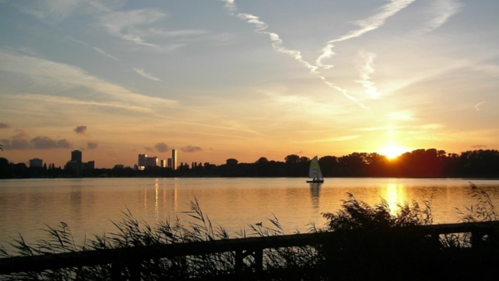 rotterdam_zomer_kralingseplas.jpg