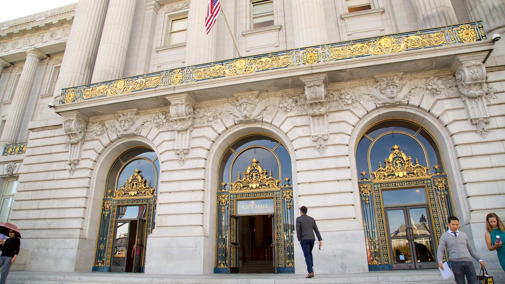 Civic Center featuring an administrative building