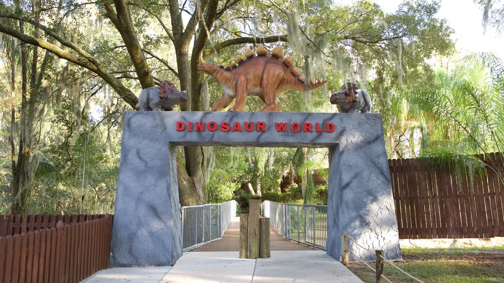 พิพิธภัณฑ์ Dinosaur World