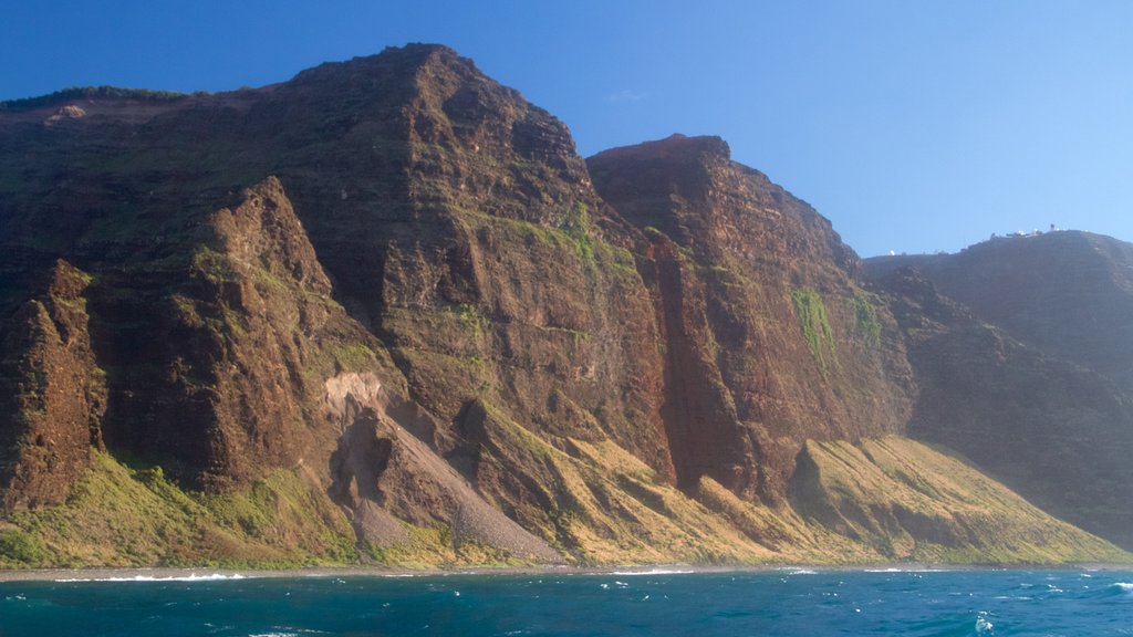 NaPali Coast State Park mostrando paisagens litorâneas