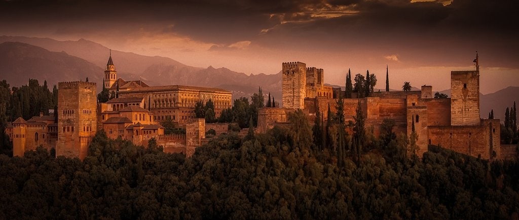 alhambra-1024x434.jpg
