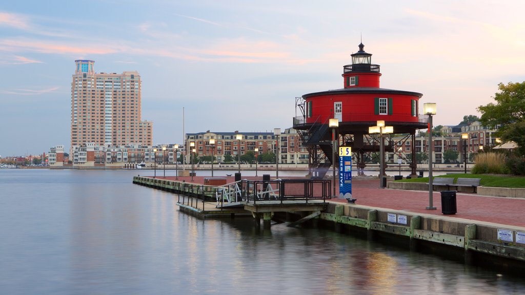 Seven Foot Knoll Light featuring a marina