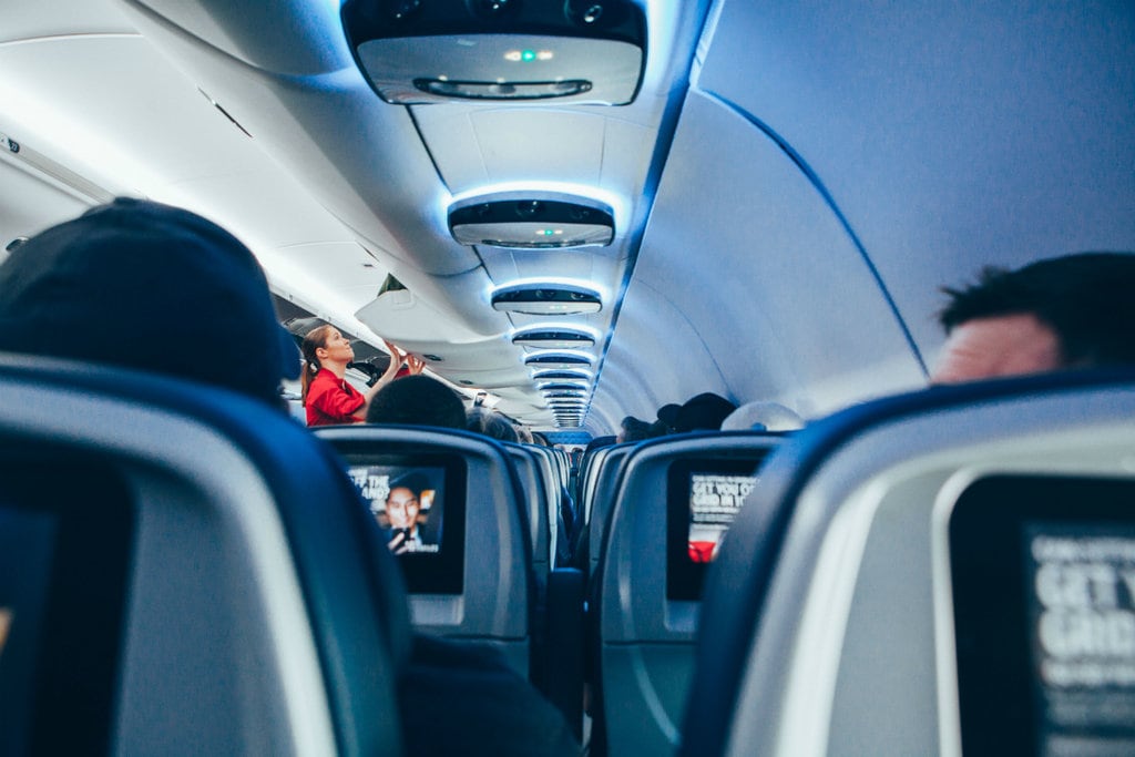 flight-cabin-1024x683.jpg